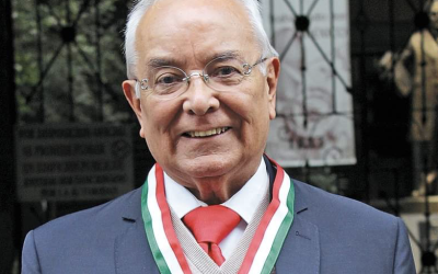 EL PROFESOR, LICENCIADO PABLO RUBÉN VILLALOBOS HERNÁNDEZ, JURADO DEL PREMIO CERVANTES DE LITERATURA