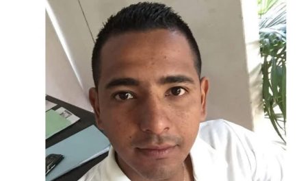 PERIODISTA OAXAQUEÑO HAMURABI HUESCA MUERE EN FUEGO CRUZADO